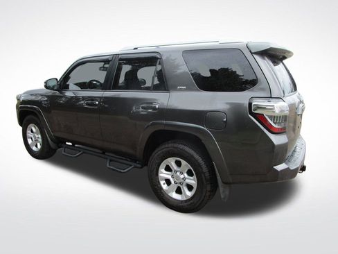 Used 2015 Toyota 4Runner SR5 Premium RWD image 4