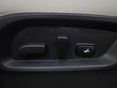 Used 2018 INFINITI Q60 Red Sport 400 w/ Pro Active Package image 26