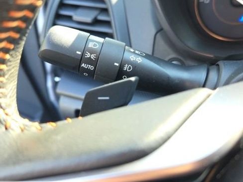 Used 2022 Subaru Crosstrek 2.0i Premium w/ Popular Package #4 image 32