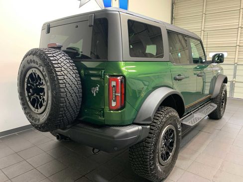 Used 2024 Ford Bronco Badlands w/ Sasquatch Package image 3