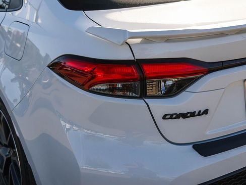 Used 2022 Toyota Corolla XSE w/ Carpet Mat Package (TMS) FWD image 11