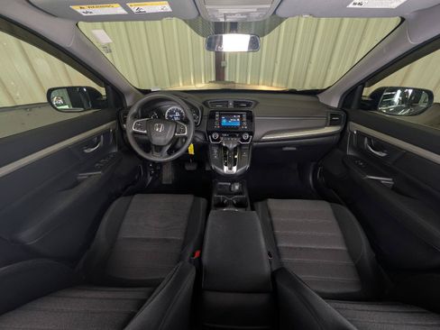 Used 2018 Honda CR-V LX image 4