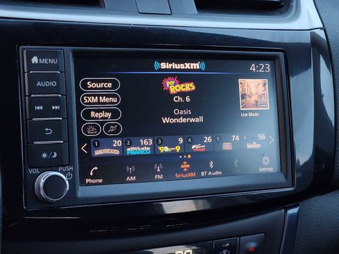 Used 2019 Nissan Sentra SR image 16