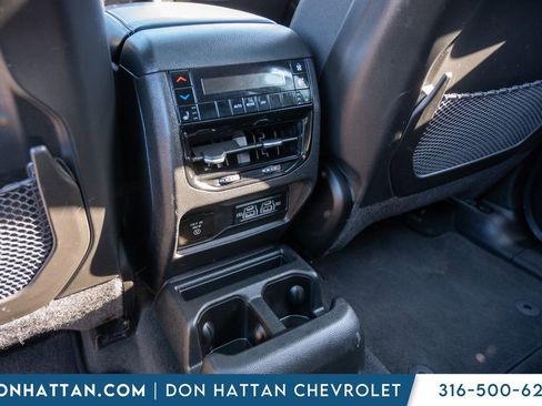 Used 2023 Jeep Grand Cherokee L Limited image 24