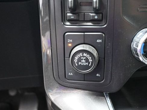 Used 2021 Ford F150 Lariat w/ Equipment Group 502A High AWD/4WD image 27