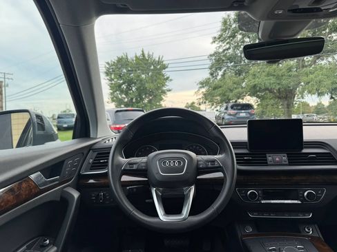 Used 2018 Audi Q5 2.0T Premium Plus AWD/4WD image 18
