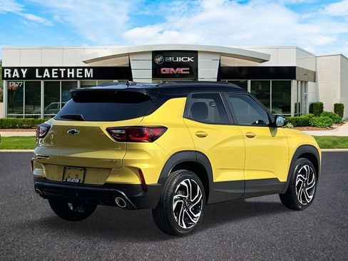 Used 2024 Chevrolet TrailBlazer RS w/ Convenience Package image 5