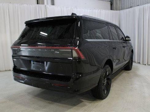 New 2026 Lincoln Navigator L Black Label AWD/4WD image 57