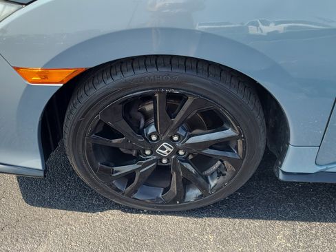 Used 2017 Honda Civic Sport Touring image 10