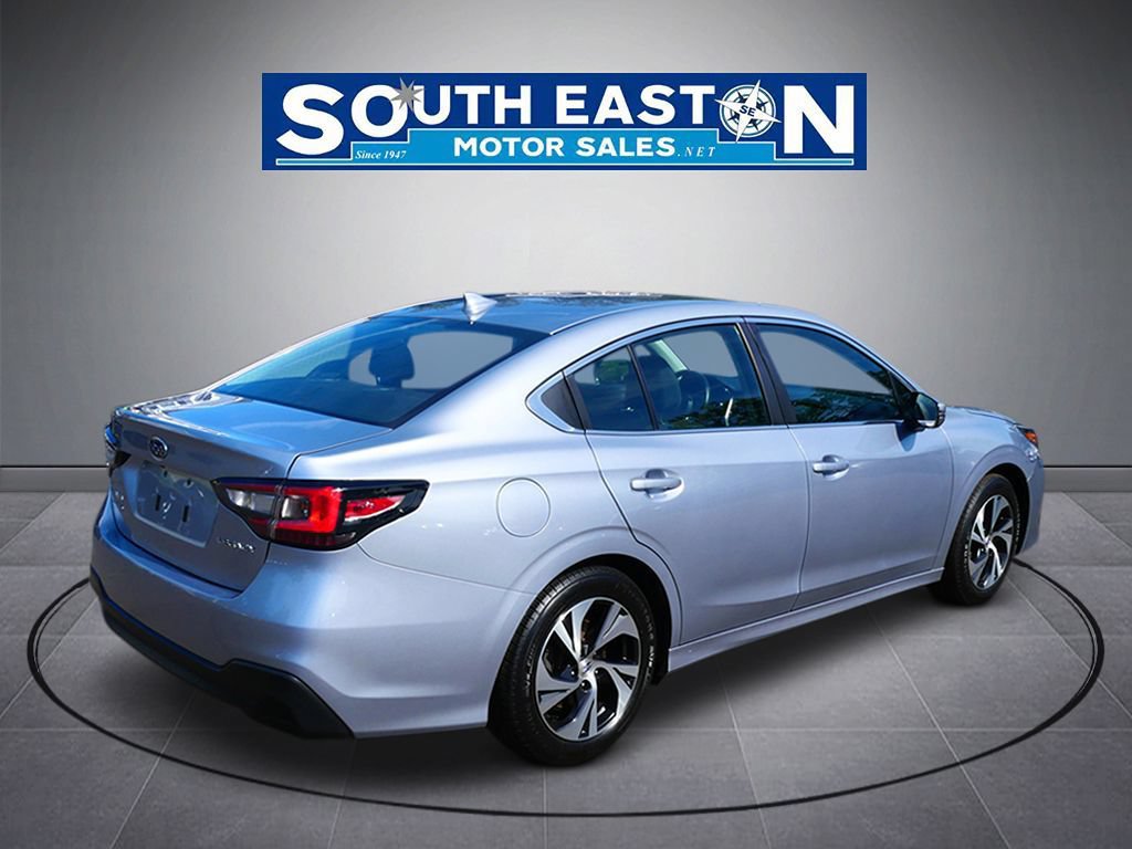 Used 2022 Subaru Legacy Premium AWD/4WD image 5