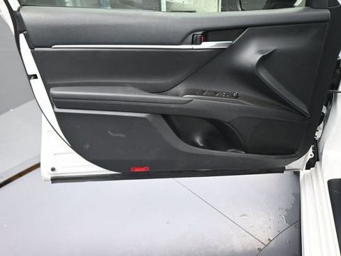 Used 2024 Toyota Camry SE FWD image 20