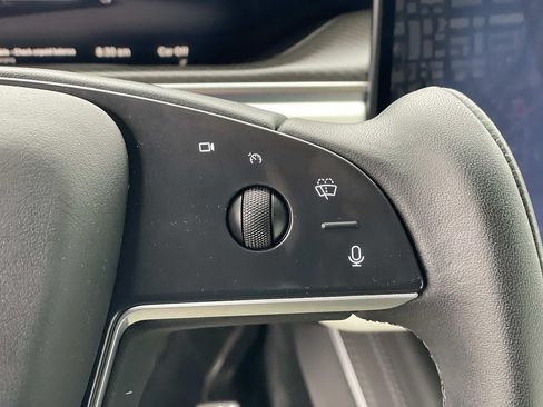 Used 2022 Tesla Model X Plaid AWD/4WD image 9