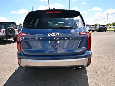 Used 2025 Kia Telluride S AWD/4WD image 7