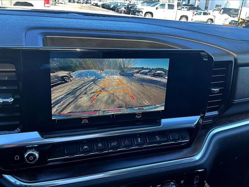 Used 2023 GMC Sierra 1500 SLT w/ SLT Premium Package image 10