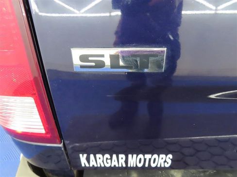 Used 2018 RAM 1500 Classic SLT w/ Luxury Group image 12