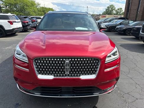 Used 2022 Lincoln Corsair Reserve w/ Equipment Group 201A AWD/4WD image 2
