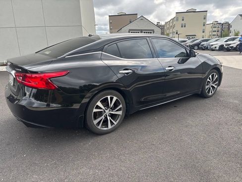 Used 2017 Nissan Maxima Platinum FWD image 4