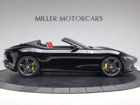 Certified 2024 Ferrari Roma Spider image 9