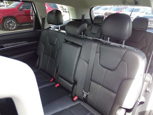 Used 2023 Kia Telluride EX FWD image 9