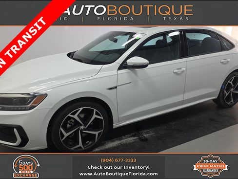 Used 2022 Volkswagen Passat 2.0T R-Line FWD image 1