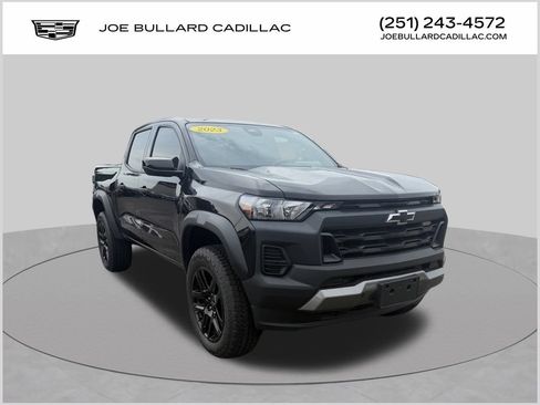 Used 2023 Chevrolet Colorado Trail Boss w/ Advanced Trailering Package AWD/4WD image 1