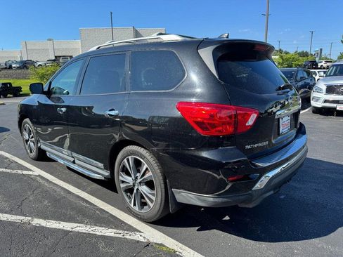 Used 2019 Nissan Pathfinder Platinum AWD/4WD image 5