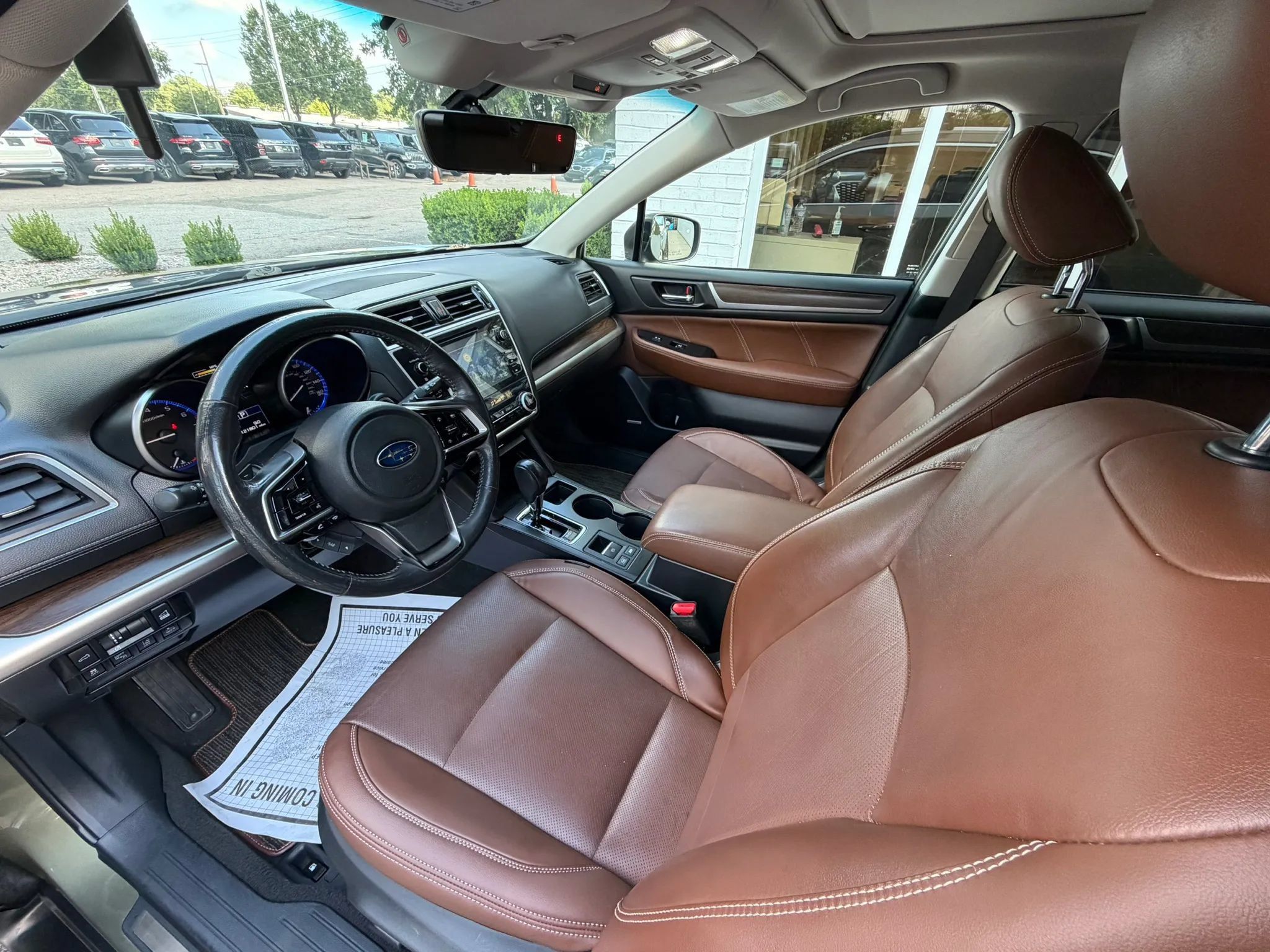 Used 2018 Subaru Outback 3.6R Touring AWD/4WD image 23