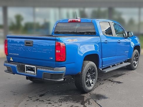 Used 2022 Chevrolet Colorado LT AWD/4WD image 7