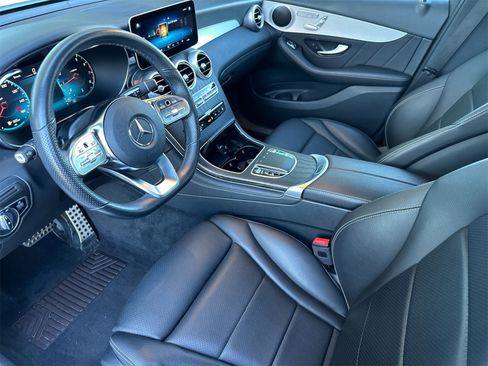 Certified 2021 Mercedes-Benz GLC 300 image 11