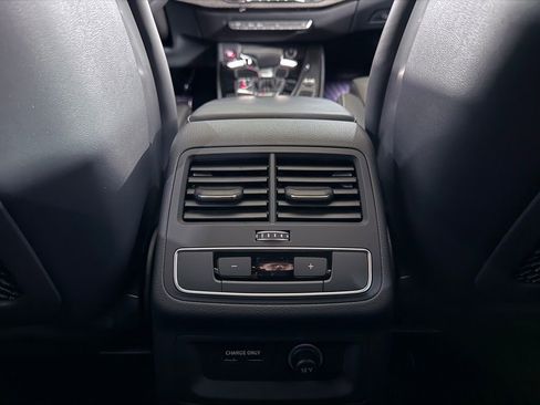 Used 2023 Audi S4 Premium Plus w/ Premium Plus Package image 44