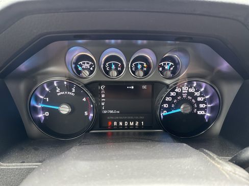 Used 2015 Ford F250 Lariat w/ Chrome Package image 20