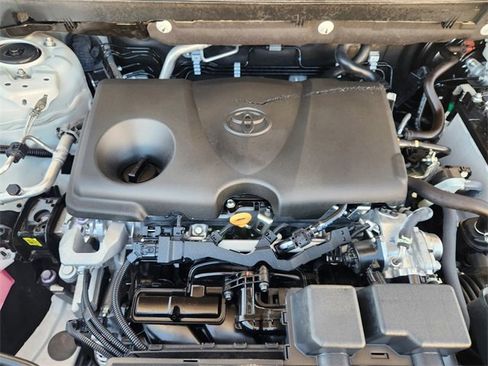 Used 2024 Toyota RAV4 LE image 21