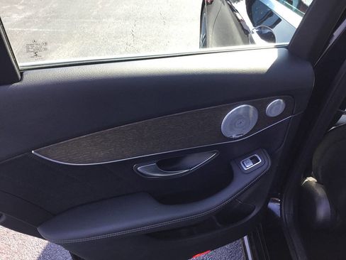 Used 2020 Mercedes-Benz C 300 4MATIC Sedan image 22