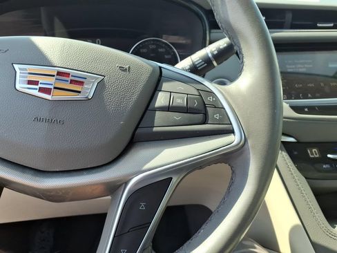 Used 2024 Cadillac XT5 Premium Luxury w/ LPO, Floor Liner Package AWD/4WD image 16