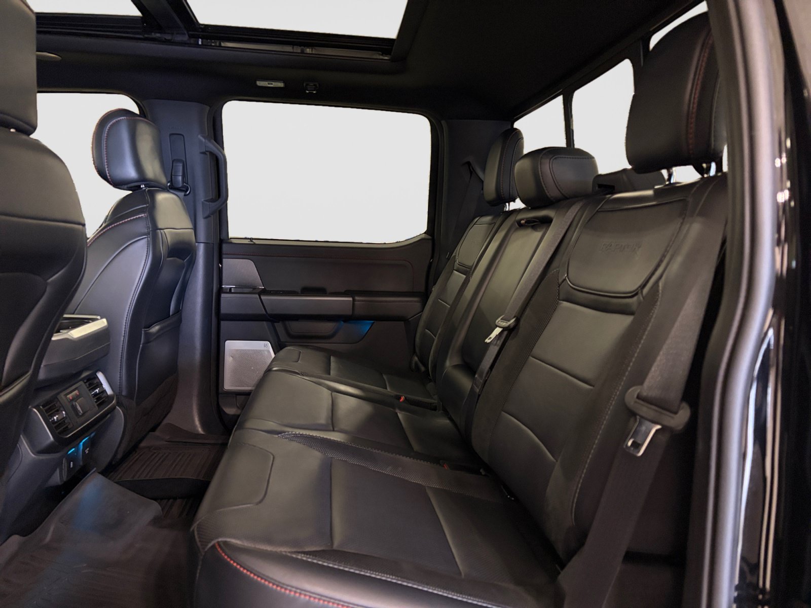 Used 2024 Ford F150 Raptor AWD/4WD image 22