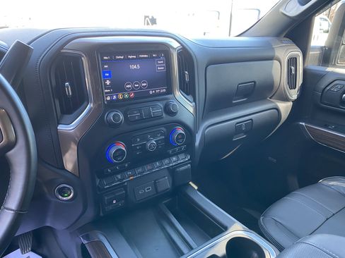 Used 2023 Chevrolet Silverado 3500 High Country image 24