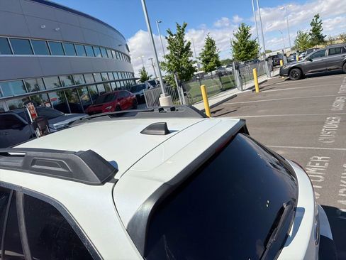 Used 2019 Subaru Outback 3.6R Limited w/ Popular Package #2 image 7