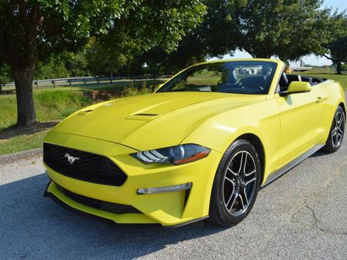 Used 2021 Ford Mustang Premium image 2