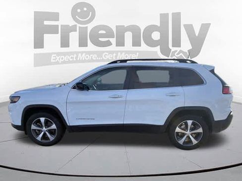 Used 2022 Jeep Cherokee Limited w/ Mopar Interior Package image 8