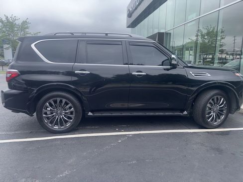 Used 2023 Nissan Armada Platinum w/ Captain's Chairs Package AWD/4WD image 2