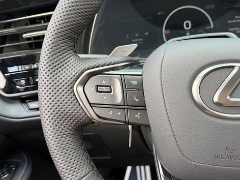 New 2026 Lexus TX 500h AWD image 17