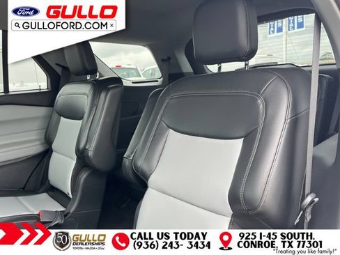 Used 2023 Ford Explorer XLT w/ Equipment Group 202A AWD/4WD image 12