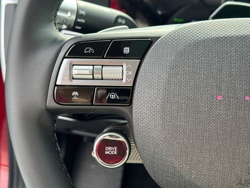 New 2026 Hyundai Ioniq 5 Limited image 17