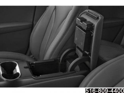 Used 2020 Lincoln Nautilus Reserve w/ Equipment Group 202A image 15