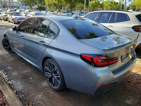 Used 2023 BMW 540i w/ M Sport Package RWD image 4