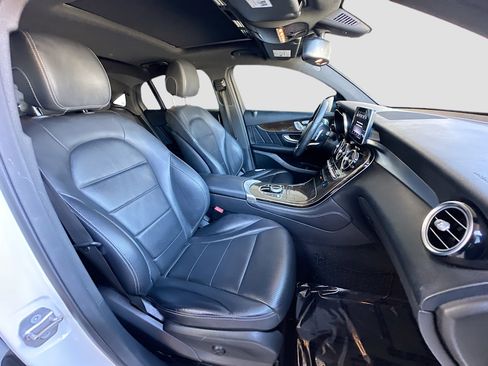 Used 2018 Mercedes-Benz GLC 300 4MATIC Coupe image 29