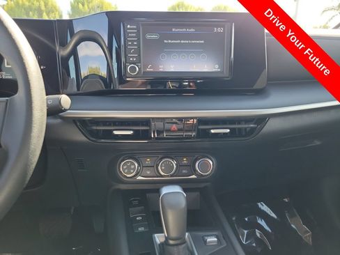 Used 2025 Nissan Kicks S AWD/4WD image 15