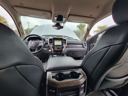 Used 2019 RAM 1500 Laramie w/ Trailer Tow Group image 40