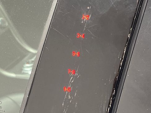 Used 2017 Ford Fusion SE image 6