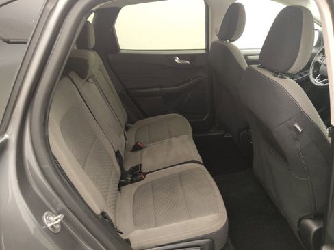 Used 2021 Ford Escape SE w/ SE Sport Appearance Package FWD image 19